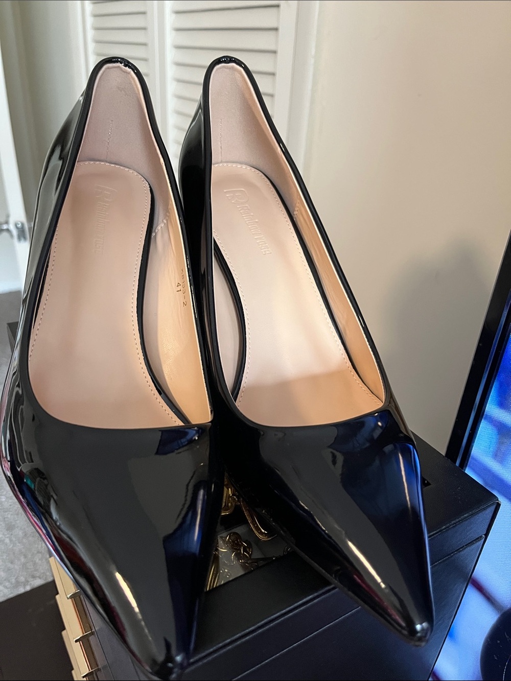 Black Patent Pointed-Toe Pumps with red bottoms - Picture 2 of 6